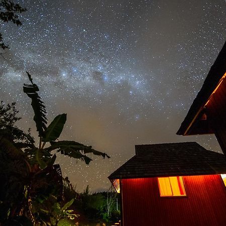 La Perruche Rouge Guest House Tamatoa Eksteriør bilde