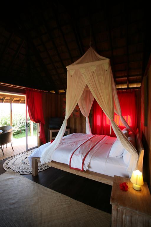 La Perruche Rouge Guest House Tamatoa Eksteriør bilde